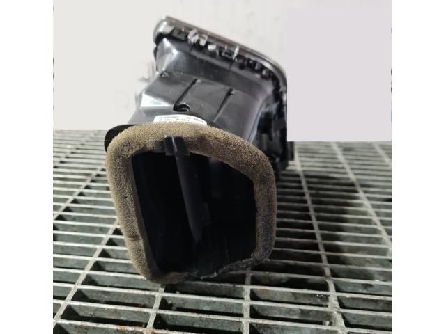 bontott VOLVO XC60 Jobb Szellőző