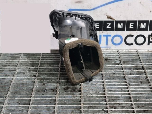 bontott VOLVO XC60 Jobb Szellőző