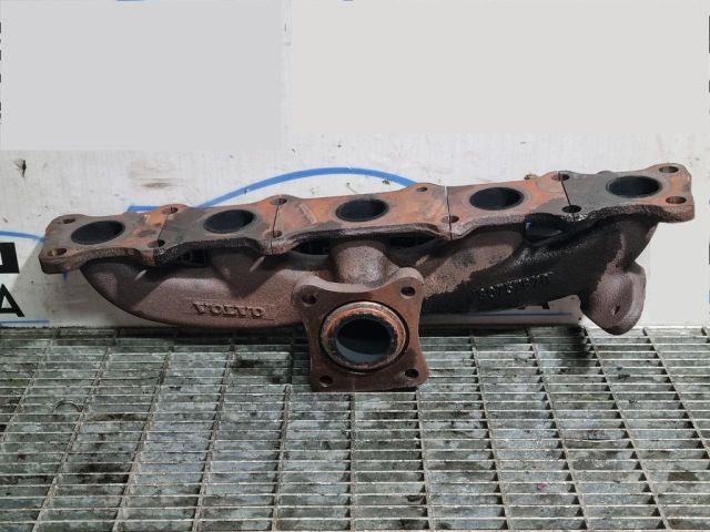 bontott VOLVO XC60 Kipufogó Közösítő