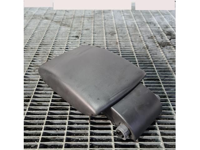 bontott VOLVO XC60 Könyöklő