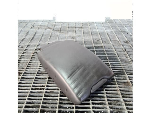 bontott VOLVO XC60 Könyöklő