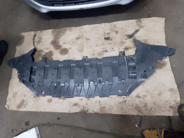 bontott VOLVO XC60 Légterelő