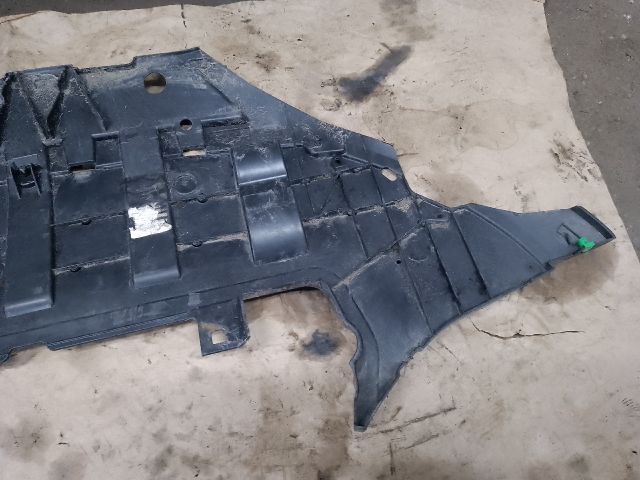 bontott VOLVO XC60 Légterelő