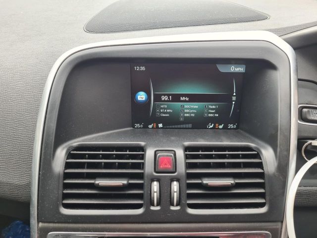 bontott VOLVO XC60 Navigációs Fejegység