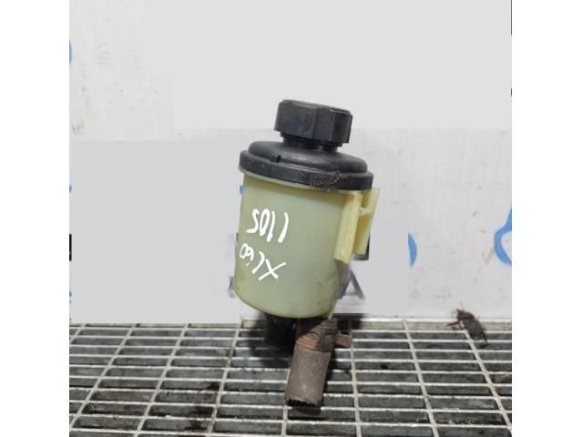 bontott VOLVO XC60 Szervóolaj Tartály