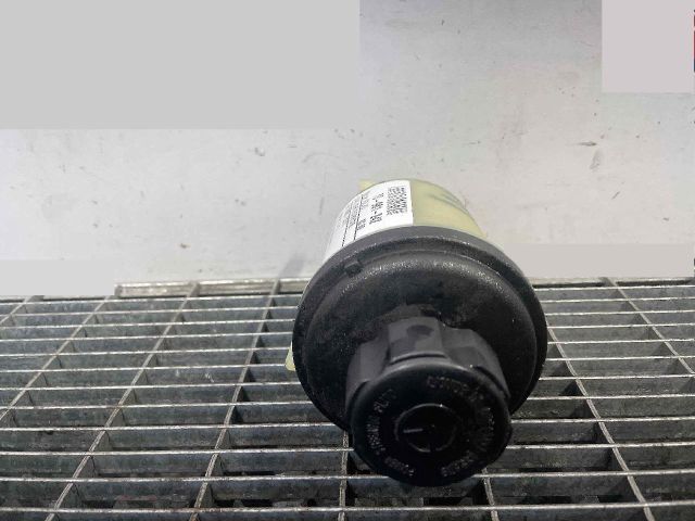 bontott VOLVO XC60 Szervóolaj Tartály