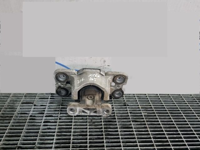 bontott VOLVO XC60 Tartó Bak