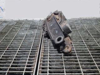 bontott VOLVO XC60 Tartó Bak