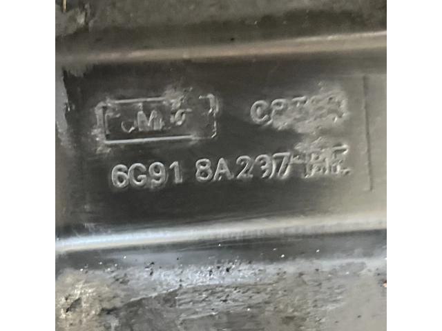 bontott VOLVO XC60 Vízhűtő Radiátor Tartó