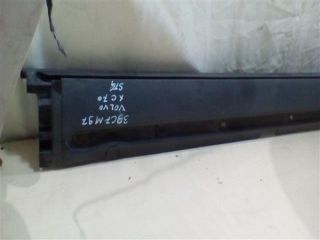 bontott VOLVO XC70 Bal első Küszöb Díszléc