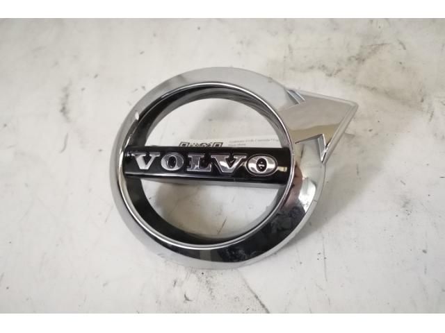 bontott VOLVO XC70 Első Embléma