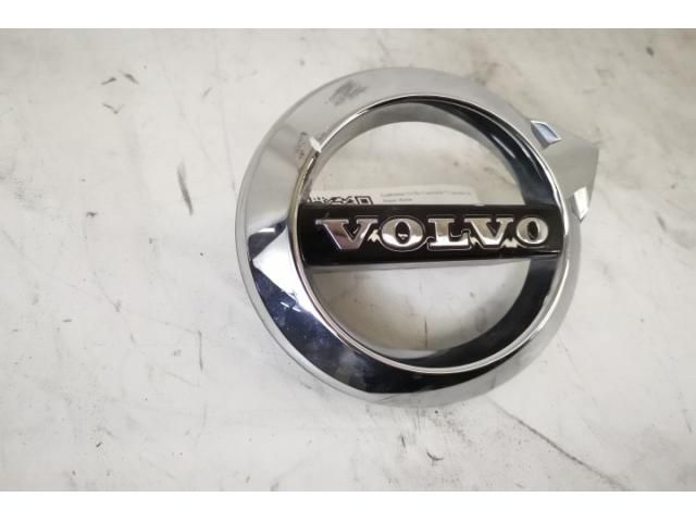 bontott VOLVO XC70 Első Embléma