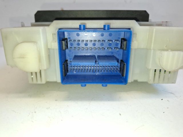 bontott VOLVO XC70 Komfort Elektronika