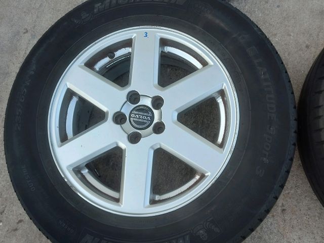 bontott VOLVO XC90 Alufelni Szett Gumival