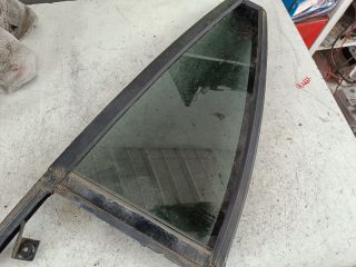 bontott VOLVO XC90 Bal C Oszlop Oldalablak Üveg