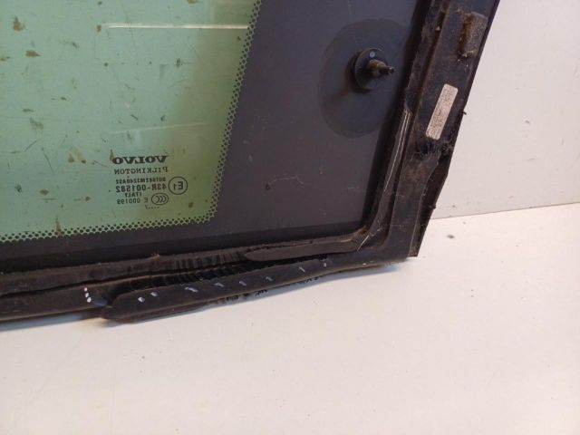 bontott VOLVO XC90 Bal C Oszlop Oldalablak Üveg