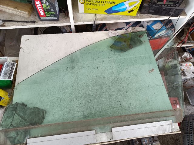 bontott VOLVO XC90 Bal első Ablak