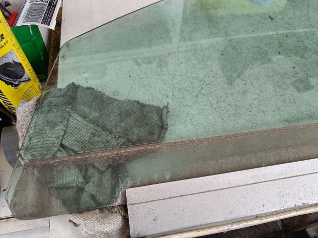 bontott VOLVO XC90 Bal első Ablak