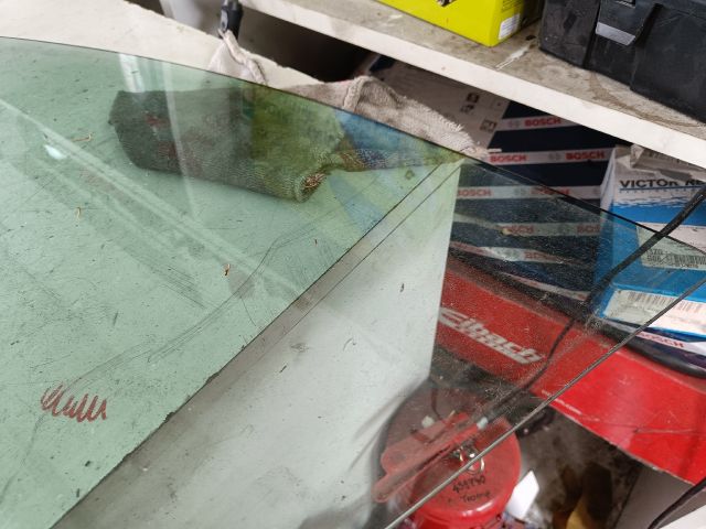 bontott VOLVO XC90 Bal első Ablak