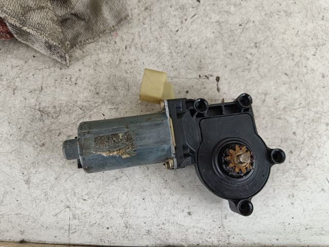 bontott VOLVO XC90 Bal első Ablakemelő Motor