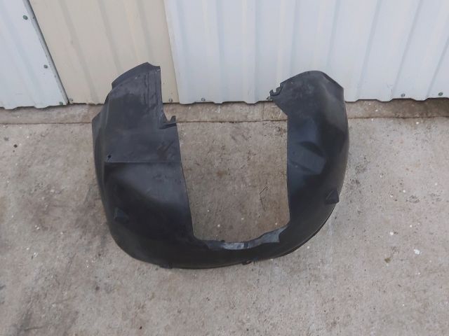 bontott VOLVO XC90 Bal első Dobbetét (Kerékjárati, Műanyag)