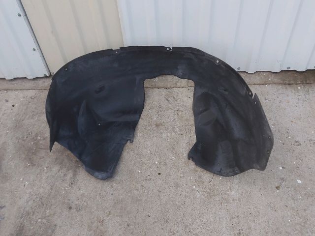 bontott VOLVO XC90 Bal első Dobbetét (Kerékjárati, Műanyag)