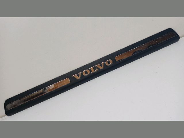 bontott VOLVO XC90 Bal első Küszöb Díszléc
