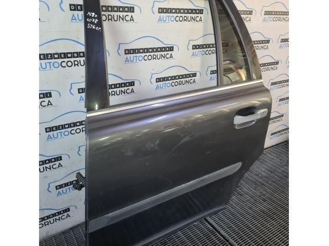 bontott VOLVO XC90 Bal hátsó Ajtó (Üres lemez)