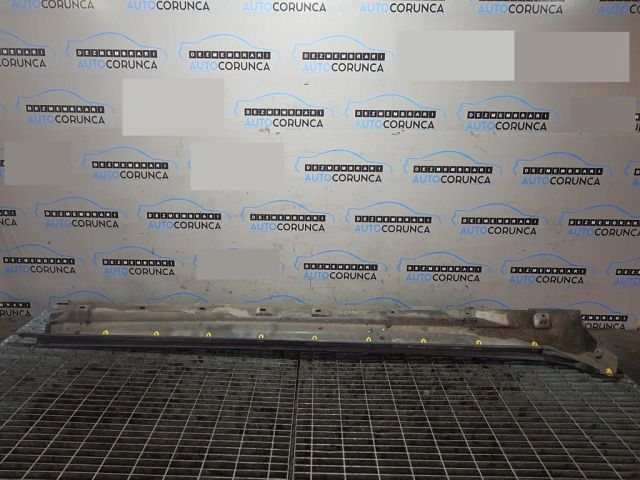 bontott VOLVO XC90 Bal Küszöb