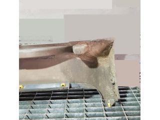 bontott VOLVO XC90 Bal Küszöb