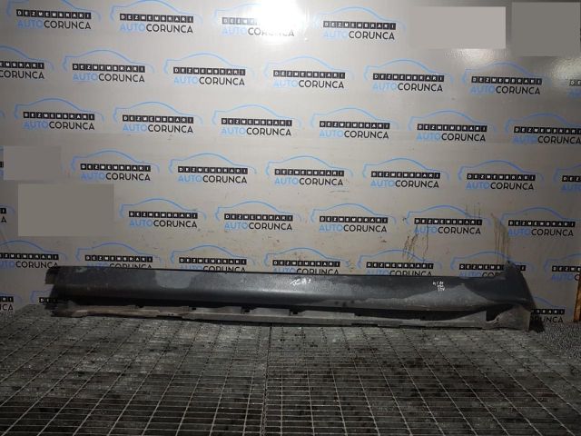 bontott VOLVO XC90 Bal Küszöb