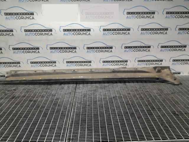 bontott VOLVO XC90 Bal Küszöb