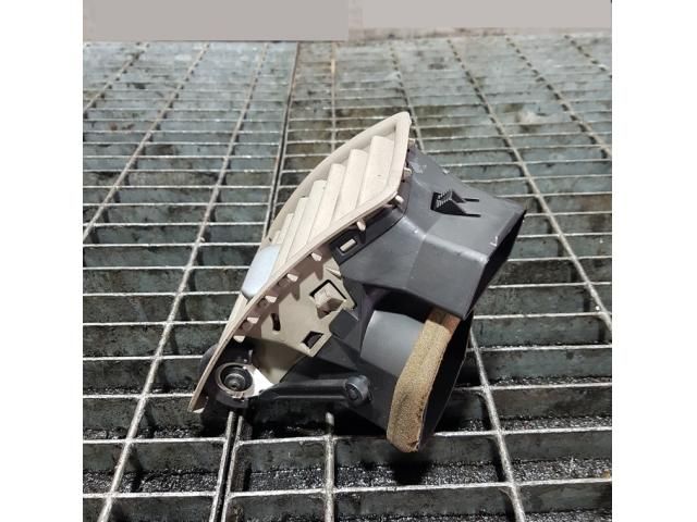 bontott VOLVO XC90 Bal Szellőző