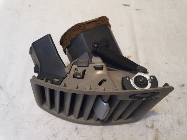 bontott VOLVO XC90 Bal Szellőző