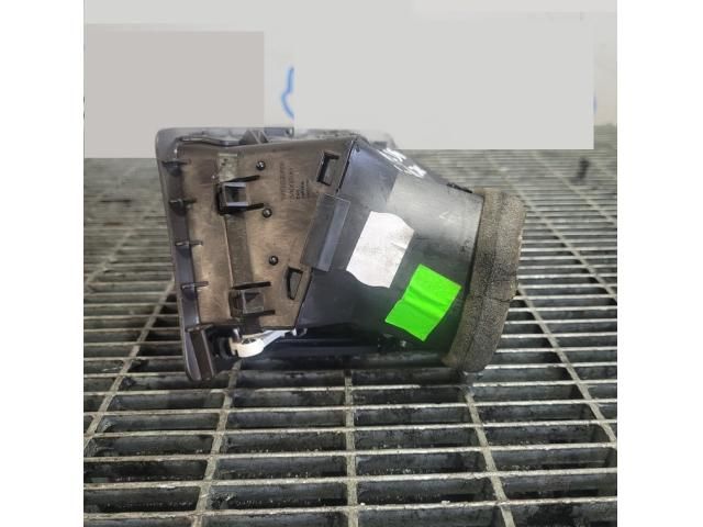 bontott VOLVO XC90 Bal Szellőző