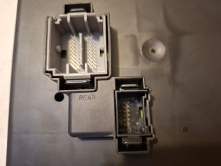 bontott VOLVO XC90 Biztosítéktábla Utastér