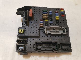 bontott VOLVO XC90 Biztosítéktábla Utastér