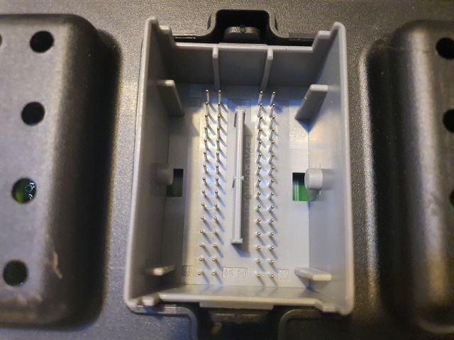 bontott VOLVO XC90 Biztosítéktábla Utastér