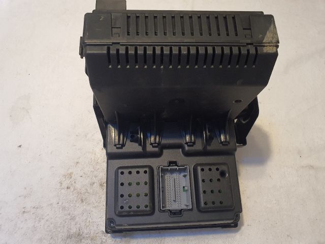 bontott VOLVO XC90 Biztosítéktábla Utastér