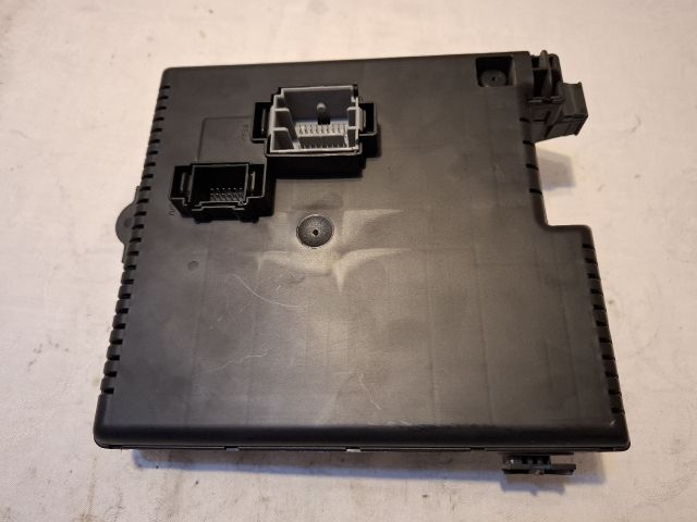 bontott VOLVO XC90 Biztosítéktábla Utastér