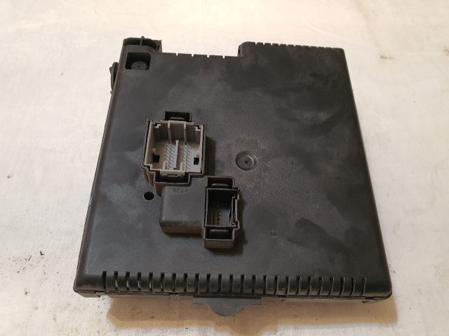 bontott VOLVO XC90 Biztosítéktábla Utastér