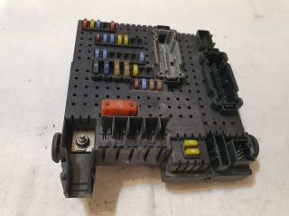 bontott VOLVO XC90 Biztosítéktábla Utastér