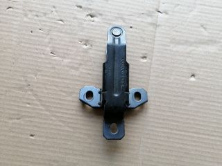 bontott VOLVO XC90 Csomagtérajtó Ütköző