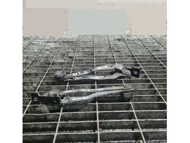 bontott VOLVO XC90 Csomagtérajtó Zsanér