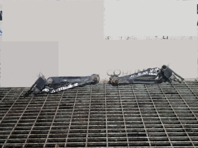 bontott VOLVO XC90 Csomagtérajtó Zsanér