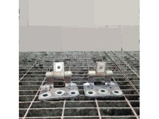 bontott VOLVO XC90 Csomagtérajtó Zsanér