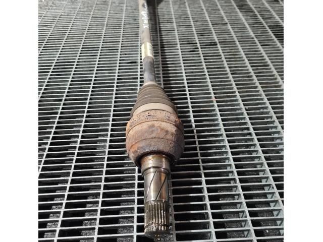 bontott VOLVO XC90 Bal hátsó Féltengely