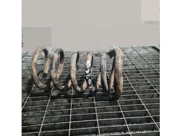 bontott VOLVO XC90 Első Rugó