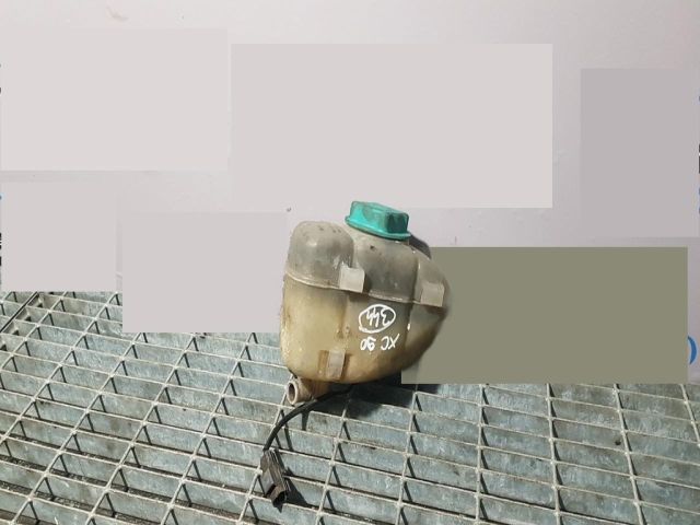 bontott VOLVO XC90 Kiegyenlítő Tartály