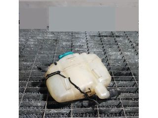 bontott VOLVO XC90 Kiegyenlítő Tartály